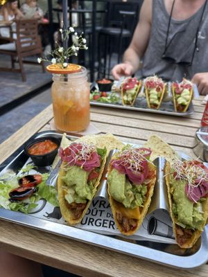   at Good Vibes in Gran Canaria