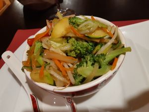 Menu of the day / lunch / 1st course / Stir-Fried Vegetables at Phuket Thai in Madrid