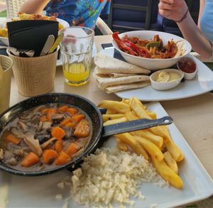 Mushroom bourguignon and fajitas at An Sibin in Orihuela
