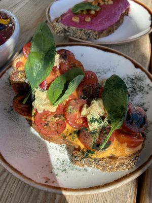 Amazing vegan Toast!! at Honest Greens in Lisbon