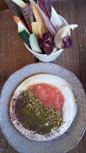 Hummus 😍😍 at Honest Greens in Lisbon