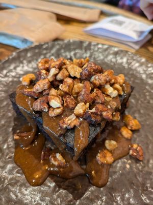 Cauliflower brownie at Honest Greens in Lisbon