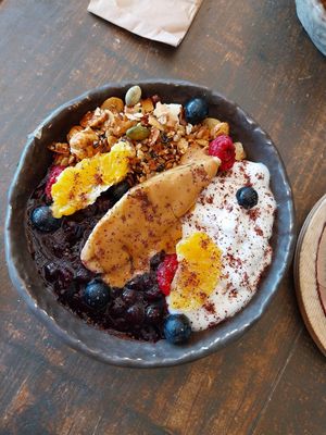  at Honest Greens in Lisbon