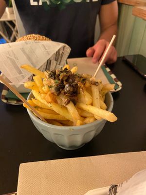 Zen Cheddar at Zen Wonderland in Sintra