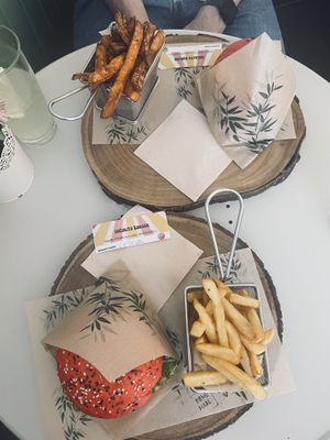 Hamburguesas   at Zen Wonderland in Sintra