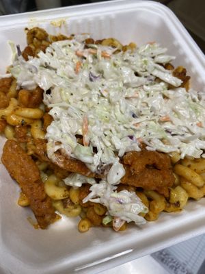 Buffalo Nom loaded Mac 😛 at Nom Eats with Seats in Reno