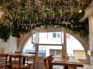 Inside at Cantine De Lotus in Paris