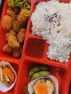  at Cantine De Lotus in Paris