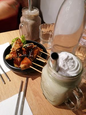  at Cantine De Lotus in Paris