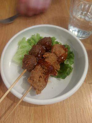 Beef & Chicken skewers at Cantine De Lotus in Paris