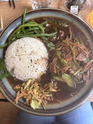 « Canard" laqué  at Cantine De Lotus in Paris