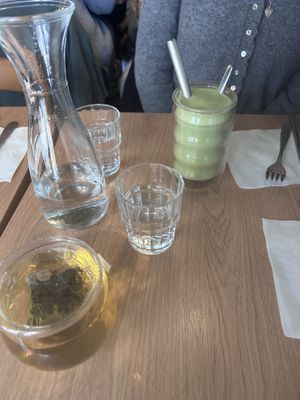 Matcha latte and jasmin teaa  at Cantine De Lotus in Paris
