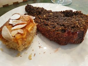 Poppy seed cake, and the little one I didn't know which flavour was, but was really delicious at Keep Living in Salzburg