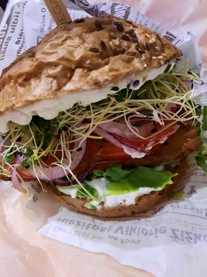 Tempeh at Brunette Burger in Plzen