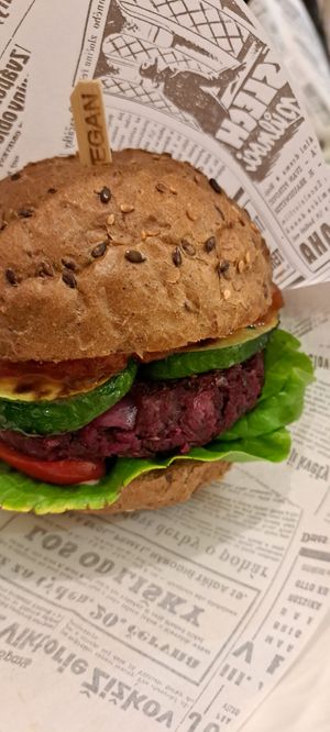 lentil burger at Brunette Burger in Plzen