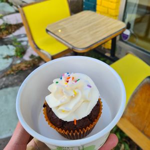 Chocolate muffin. It looks better than it tasted, sadly at Le Dep Frida in Trois-rivieres