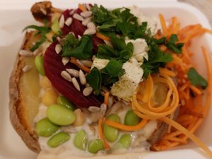 Oven potato with veta cheese at Potateria in Mannheim