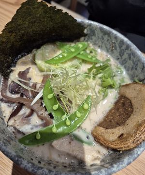 Oat milk classic ramen at Mukuchi 無口小廚 - WúKǒu Xiǎo Chú in Taipei