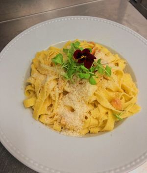 Tagliatelle flavored with orange and almonds at Luca in Coimbra