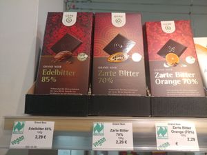 Vegan chocolate at Weltladen in Frankfurt