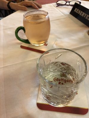 Rose-spritzer and water   at Köhlerstüble in Stuttgart