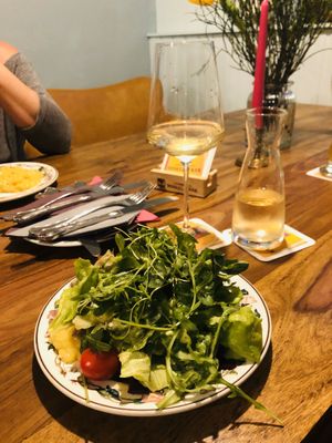 Vegan Swabian salad with potato salad at Köhlerstüble in Stuttgart