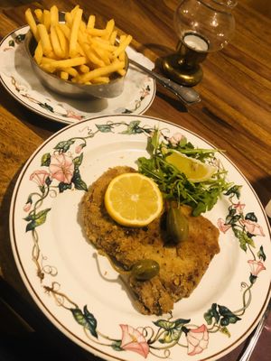 Vegan Schnitzel with fries at Köhlerstüble in Stuttgart