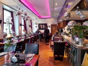 Interior at Le Chef in Zurich