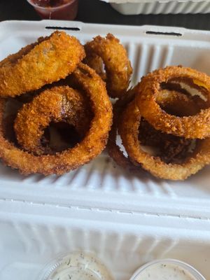 onion rings at Ziggy's in San Luis Obispo