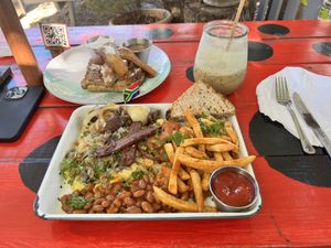 Faithful Frenchie (French toast) & Big Bro breakfast platter at Oh My Soul in Charlotte