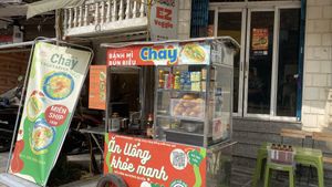 On the way  at EZ Veggie - Chay Co Hong in Hanoi