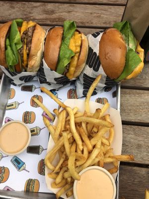 Double with fries at Nomoo in Los Angeles