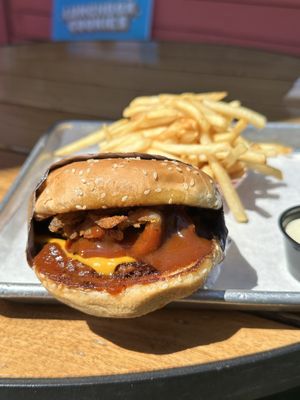   at Nomoo in Los Angeles