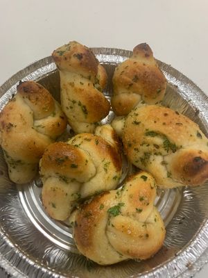 Vegan Garlic knots  at Pizza USA in Bellflower