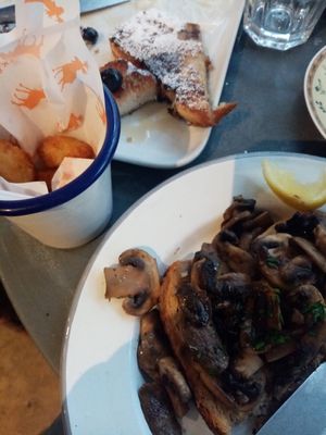 Mushrooms on toast, mini hash browns and Vanilla French toast at bigmoose coffee co in Cardiff