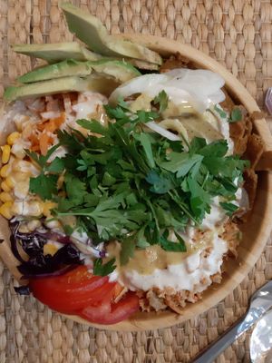 Freestyle bowl mit Seitandönervleisch at Vegitat - Heuwaage in Basel