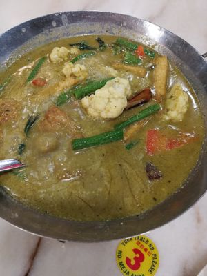 Green curry at TaraVege in Petaling Jaya