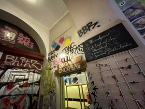 entrance at Chickpeas in Berlin