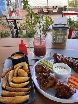 BBQ cauliflower boneless and Papas Gajo  at Herbivoro in Cancun
