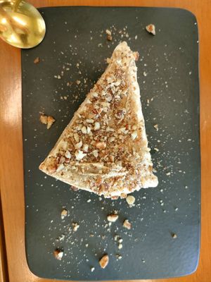 Ice cream cake with pecan at Herbivoro in Cancun