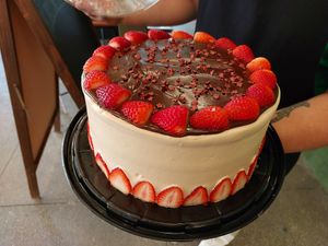 Pastel de chocolate y fresa at Herbivoro in Cancun