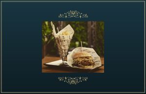 BEYOND MEAT® BURGER
Beyond Meat Burger patty served in a vegan bun
with lettuce, grated carrots, cherry tomatoes caramelized
onions, thin long crisps, vegan mayo, ketchup & mustar at The Botanical Den in Lisbon