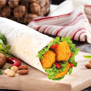 NEW : VEGAN NUGGETS WRAP
Composition NUGGETS : Protéines de SOJA texturées (69%)(eau, protéines de SOJA), pétales de mais (mais, sucre), huile de tournesol, farins (mais,riz), at Komagene in Schiltigheim