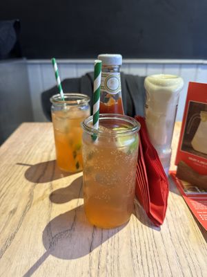 Apple and elderflower cocktail   at Honest Burgers - Covent Garden in London