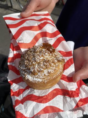 Vegan croissant with apricot filling   at Pavé in Milan