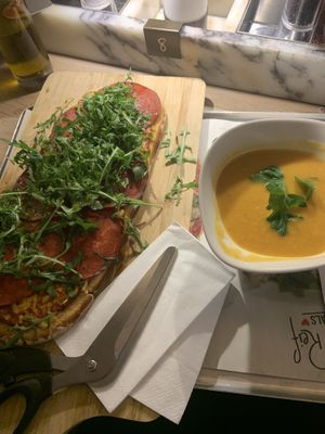 Salami pinsa and vegetable soup  at Vapiano - Rathausstrasse in Berlin