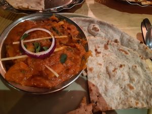 Jack fruit potatoe curry with rotti bread for dipping at Himalayan in Belfast