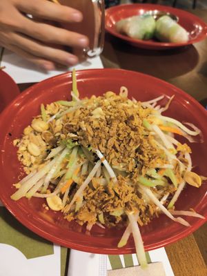 Papaya salad at Mon Viet in Barcelona