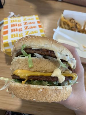 Big Zac at Plant Power Fast Food in Riverside