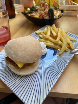 Crestita y patatas gordiveganas at La Vegana Taperia in Malaga